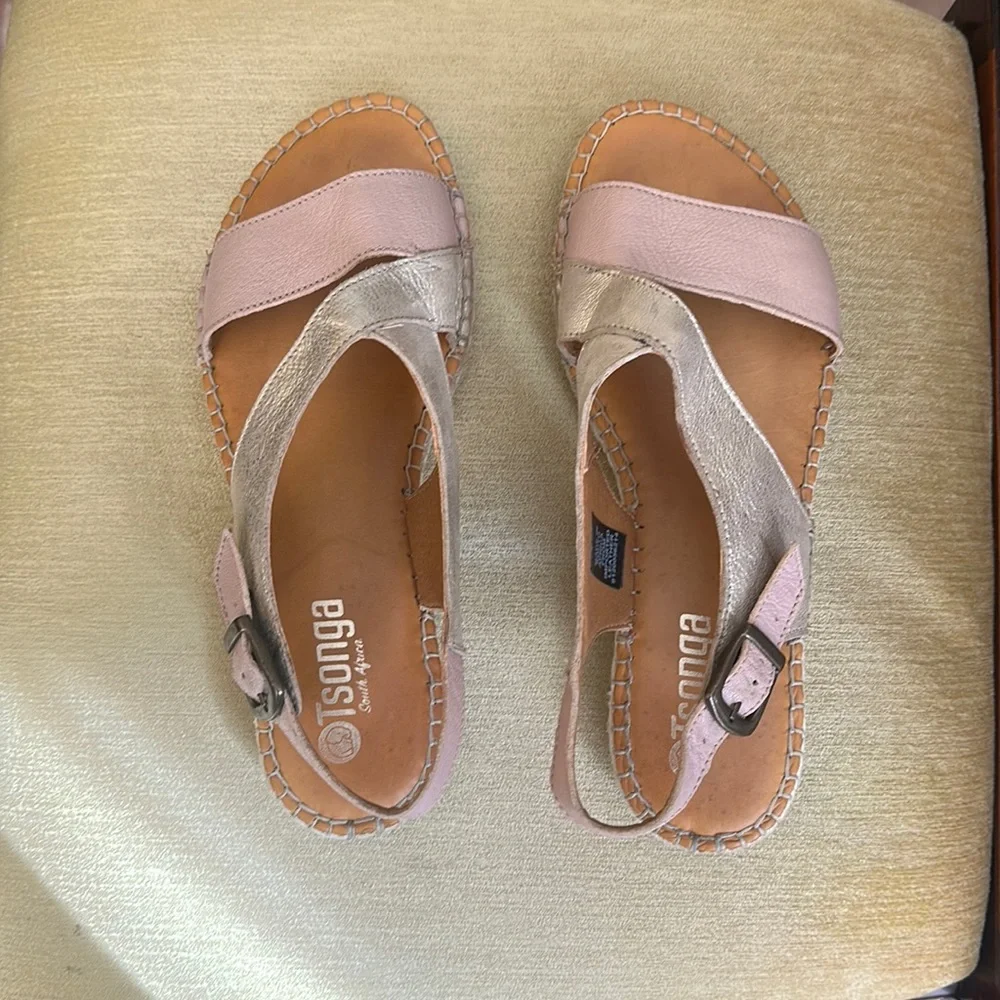 Tsonga Ladies Leather Espadrille Sandal in Blush Pink and Metallic Gold EU 40 - Picture 6 of 15